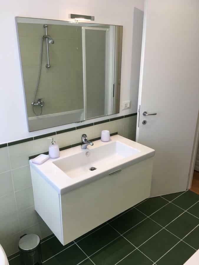 Cooper Apartment Janov Exteriér fotografie