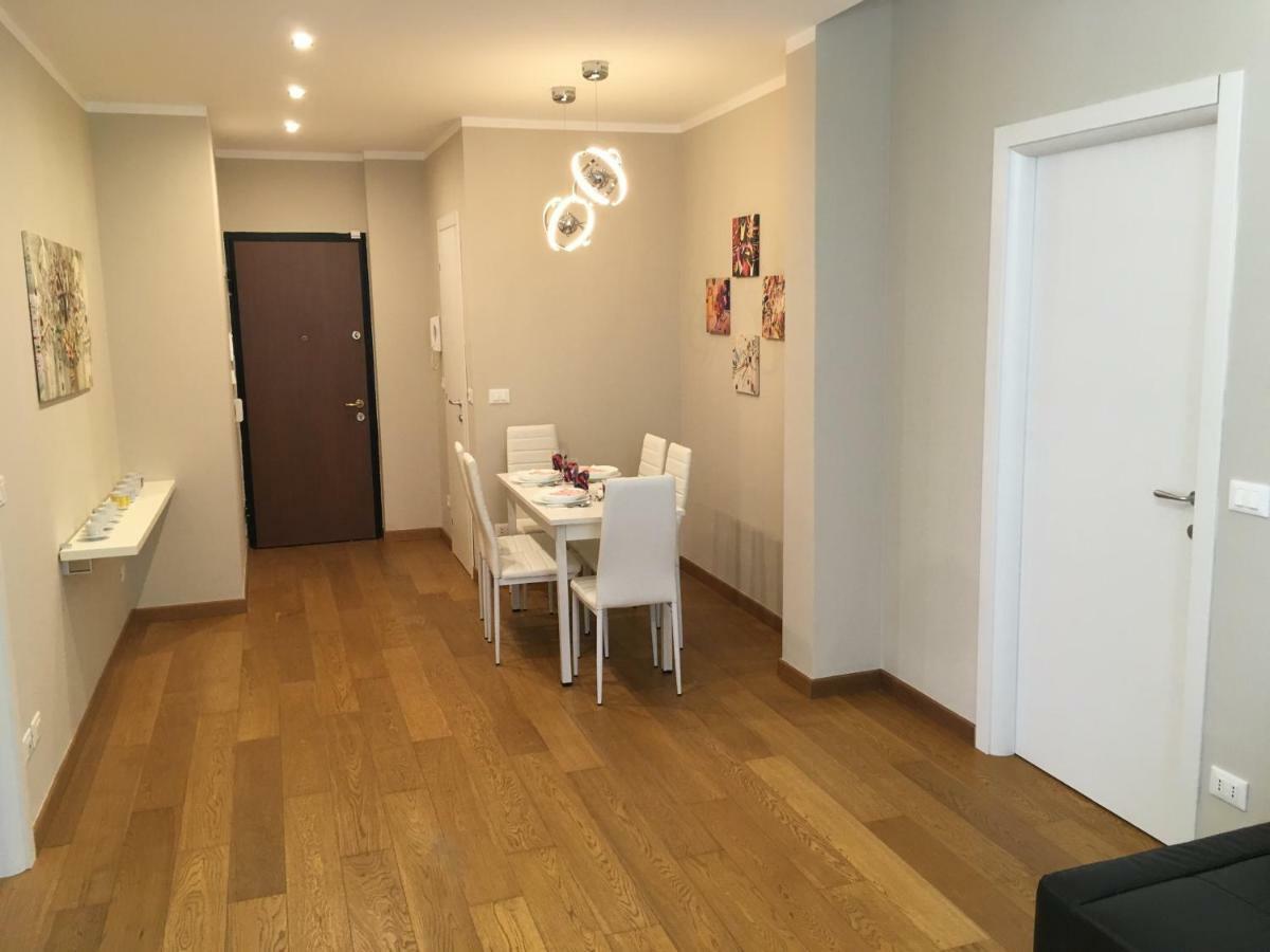Cooper Apartment Janov Exteriér fotografie